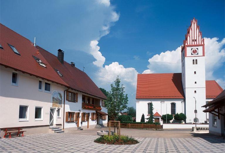 Gastehaus Kirchenbauerhof Guest House Bubesheim Exterior foto